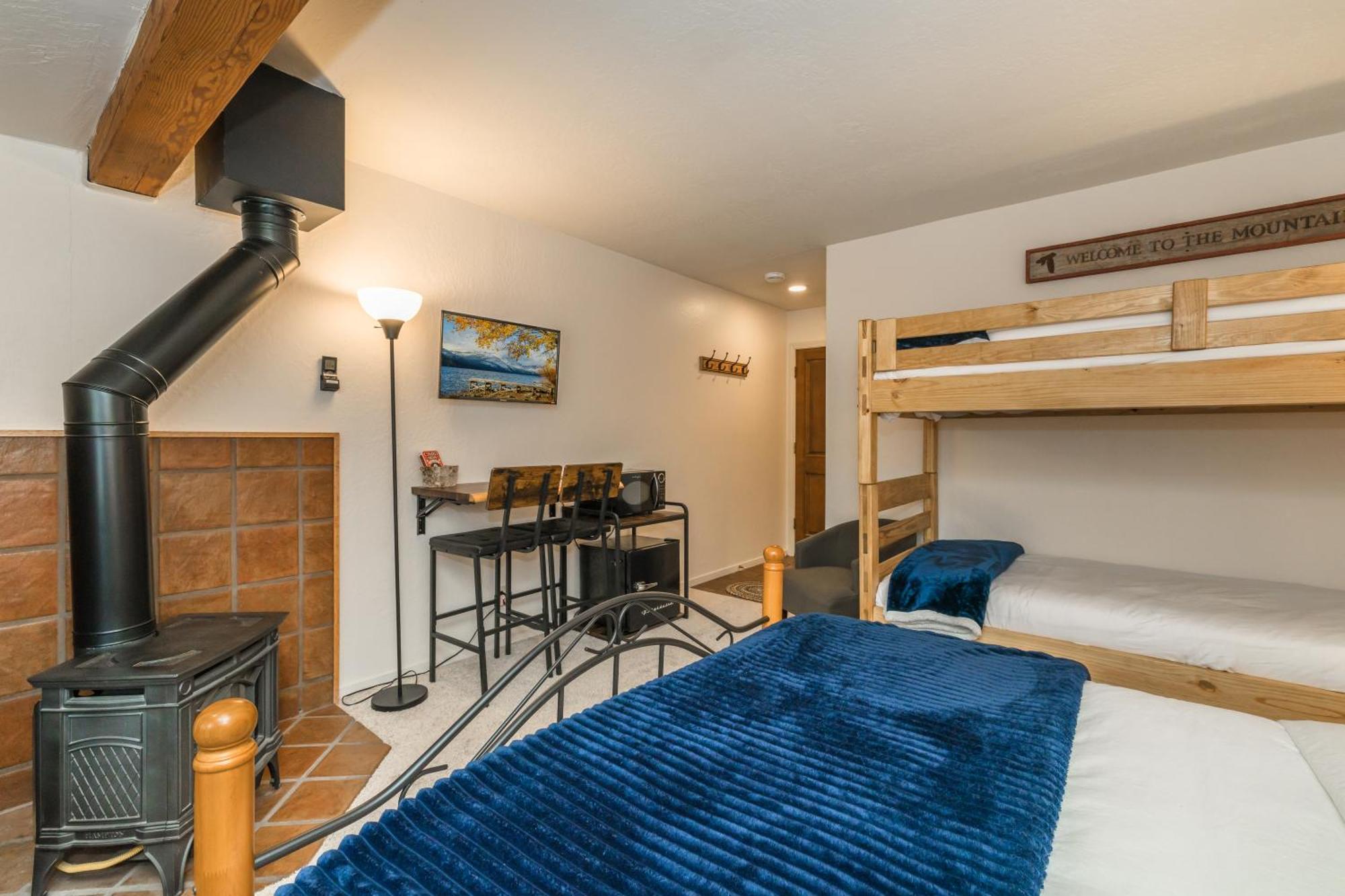 Donner Lake Inn Тракі Екстер'єр фото